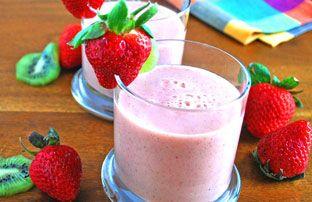 Strawberry Kiwi Smoothie – Recipe for Strong, Healthy Teeth